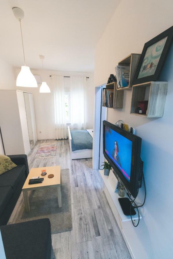 Newly Adapted Studio 88 With Free Parking Zagreb Exterior photo